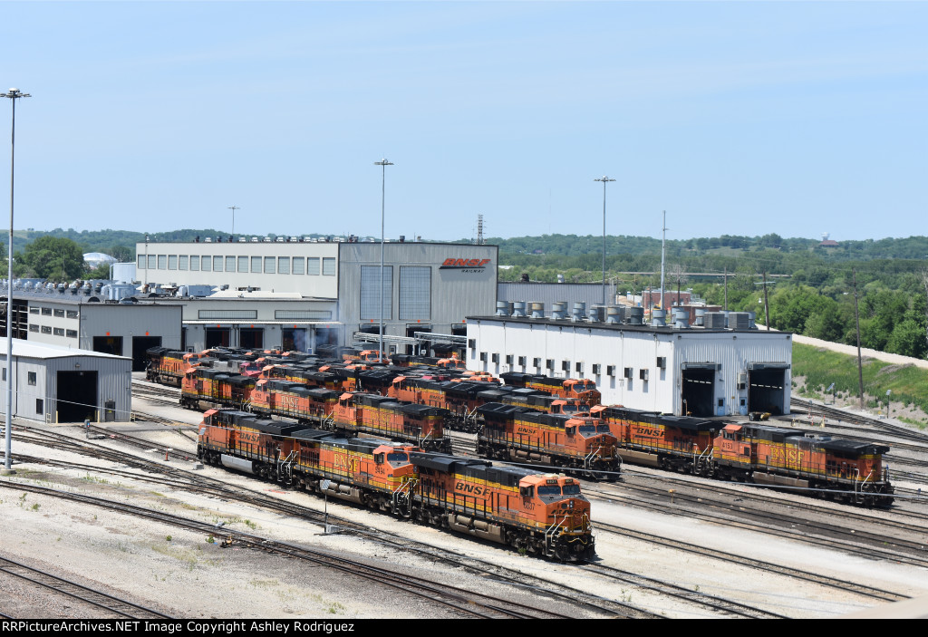 BNSF 5494